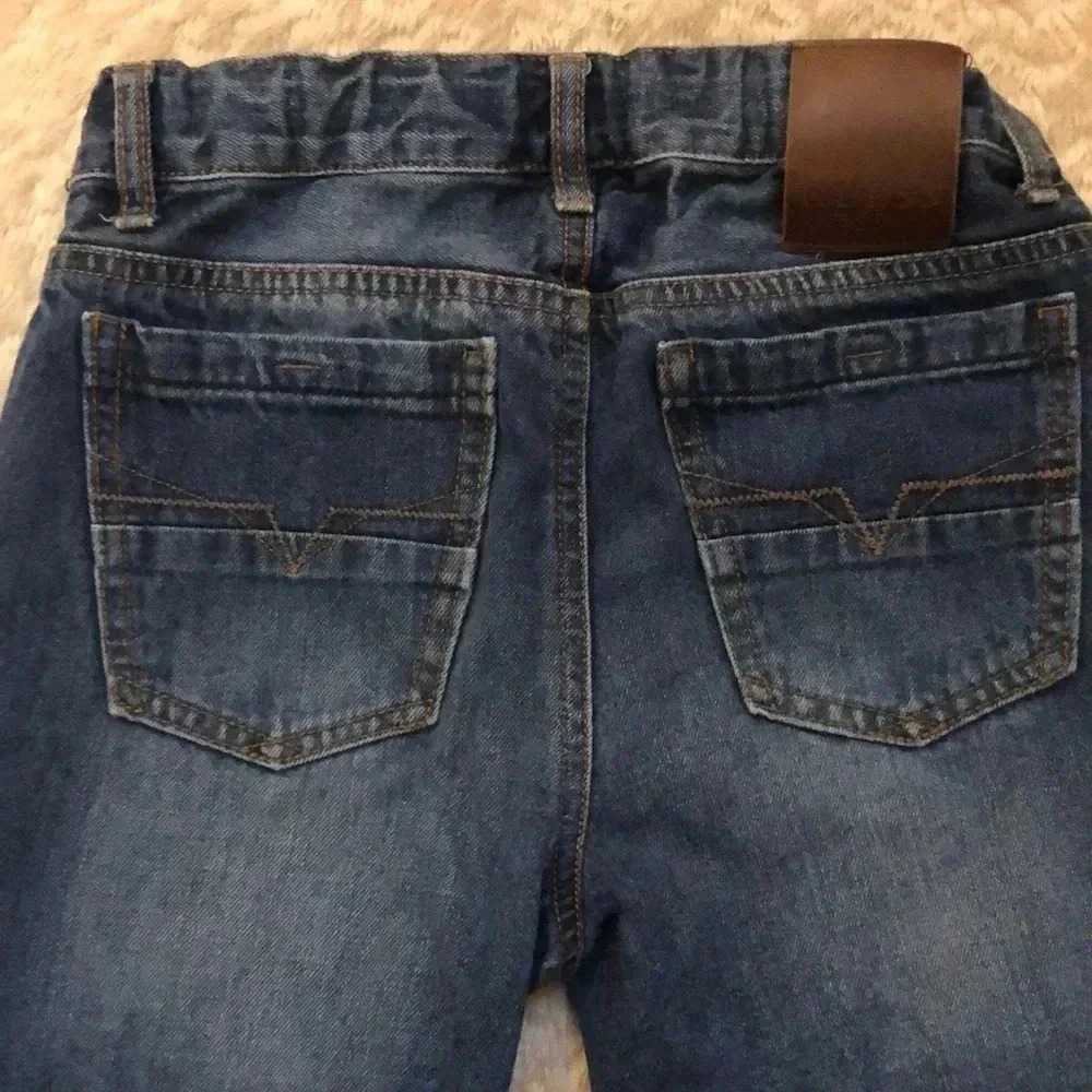 Boys Guess Jeans - Picture 4 of 9